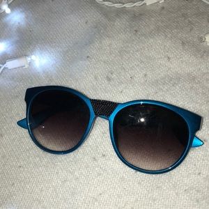 Sun glasses